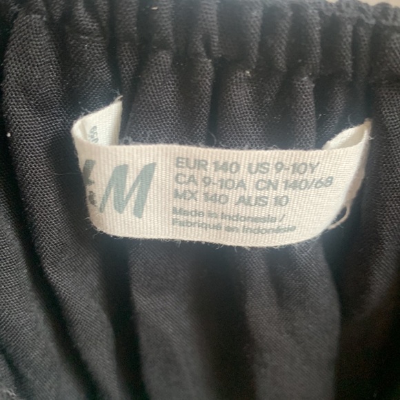 H&M NWOT black ruffle jumpsuit - Picture 3 of 3